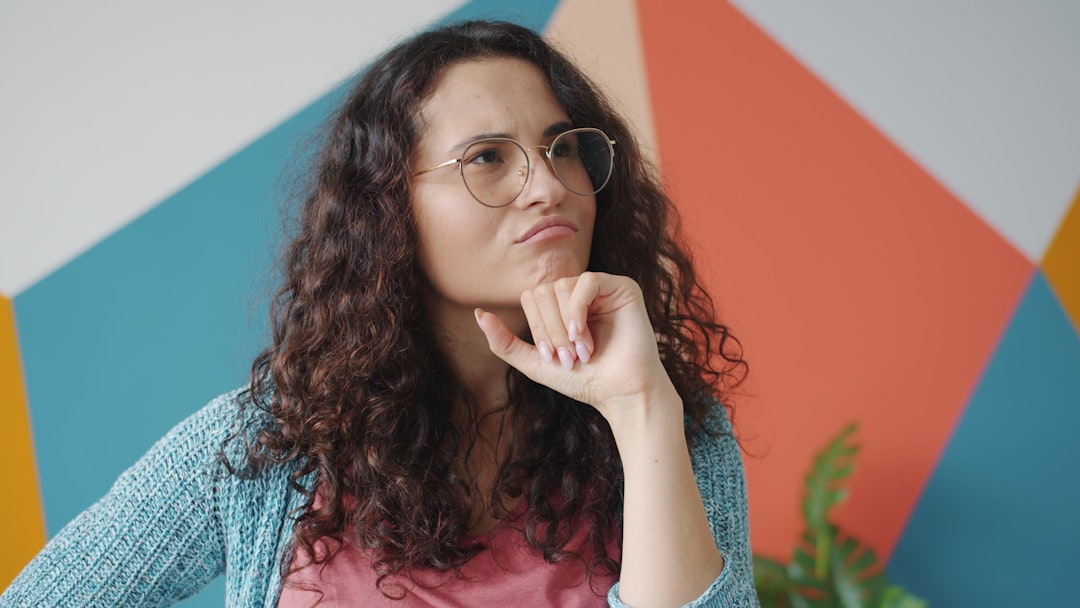 6 Steps to Manage Intrusive Thoughts with Neurodivergent OCD — featured image